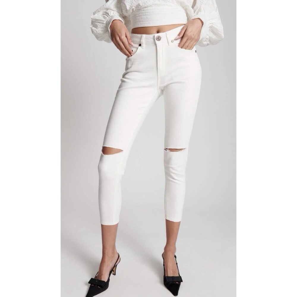 One Teaspoon Style 20030 White Distressed High Waist Freebird Size 26 NEW $165